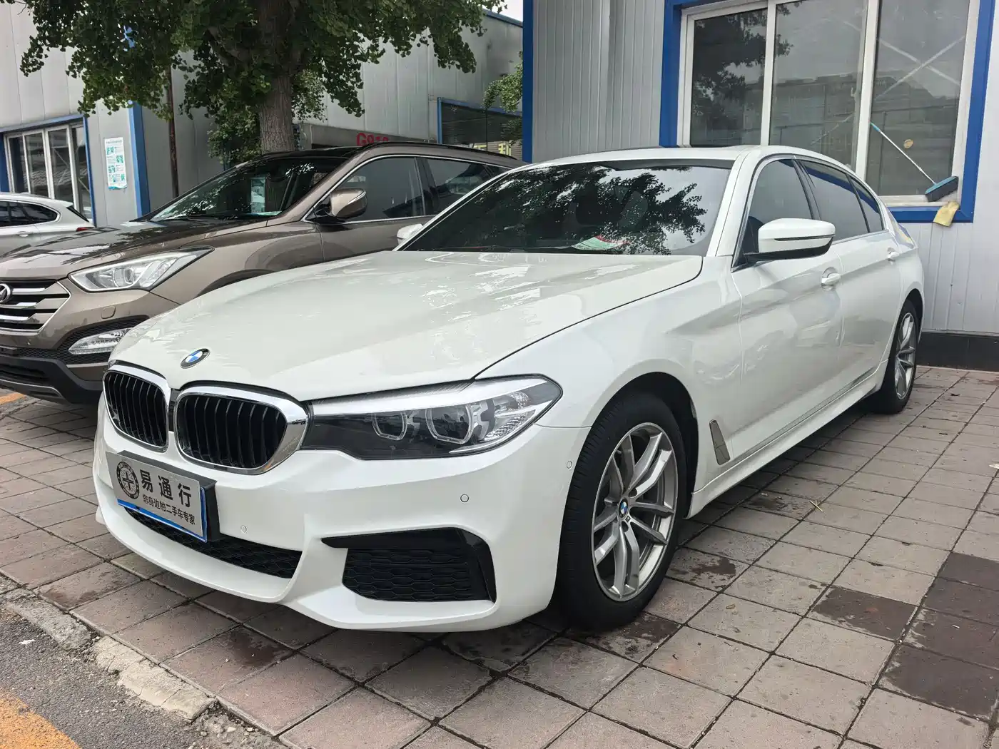 BMW 5 Series 2020 525Li M Sport Package