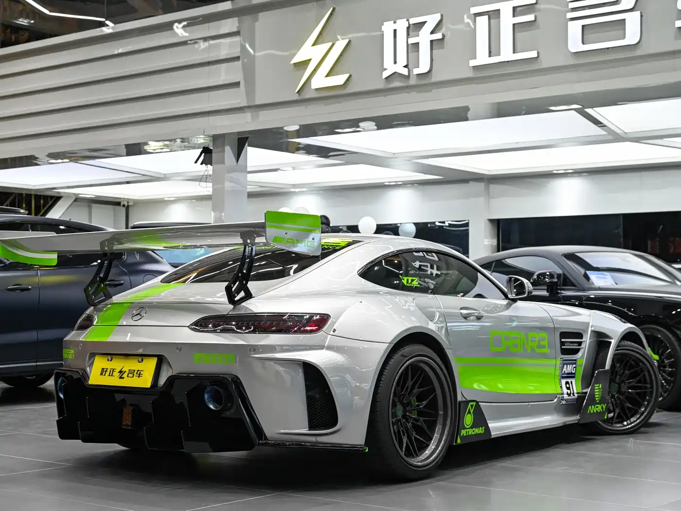 MERCEDES-BENZ AMG GT