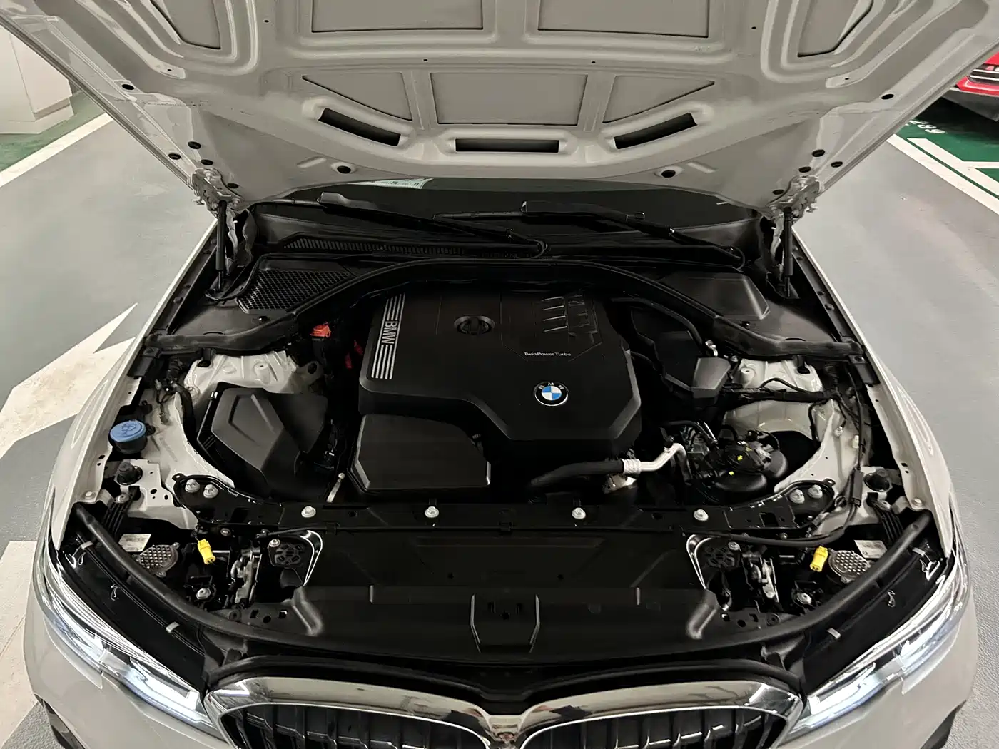 BMW 3 Series 2022 325Li M Sport Package фото 18