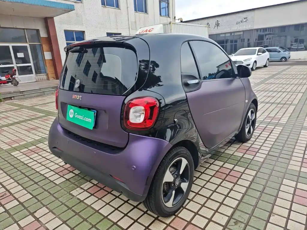 smart fortwo 2018 2018 1.0L 52kW Hardtop Passion Edition China V