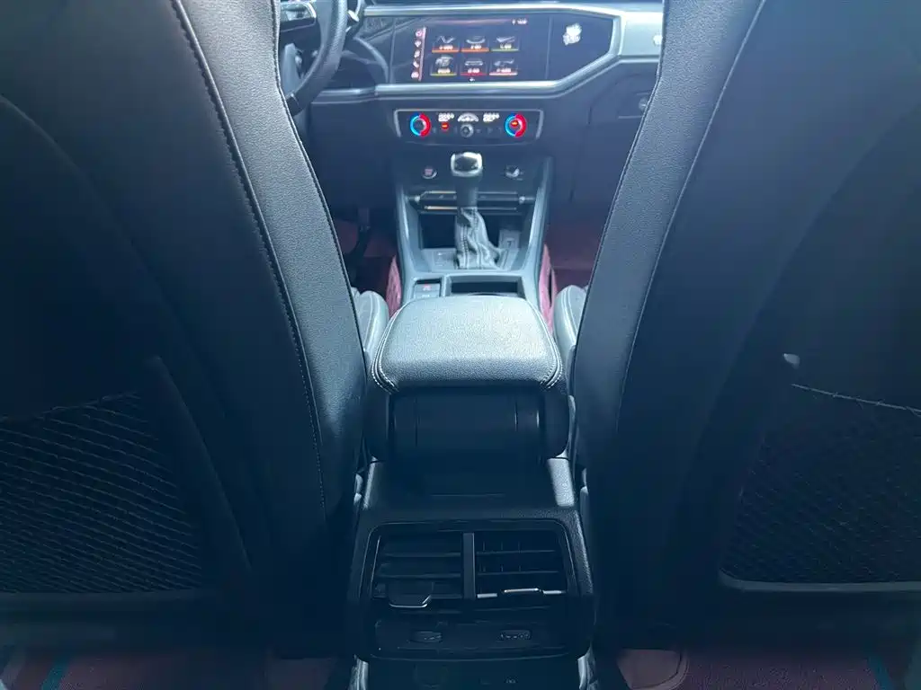 Audi Q3 Sportback 2020 40 TFSI Fashion фото 14