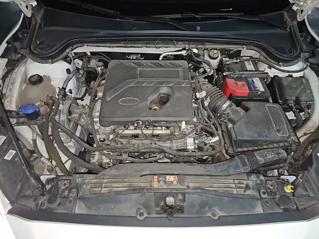 Фото 21 - Ford Focus