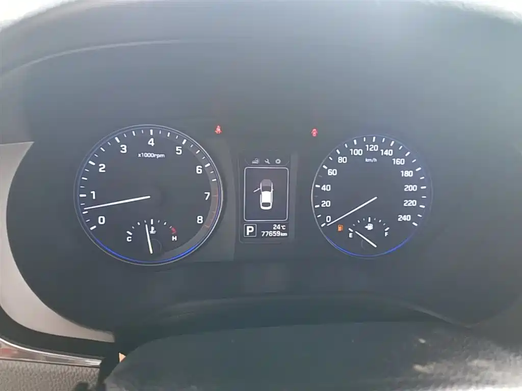Hyundai Mistra 2014 1.8L Auto Smart GLS фото 12