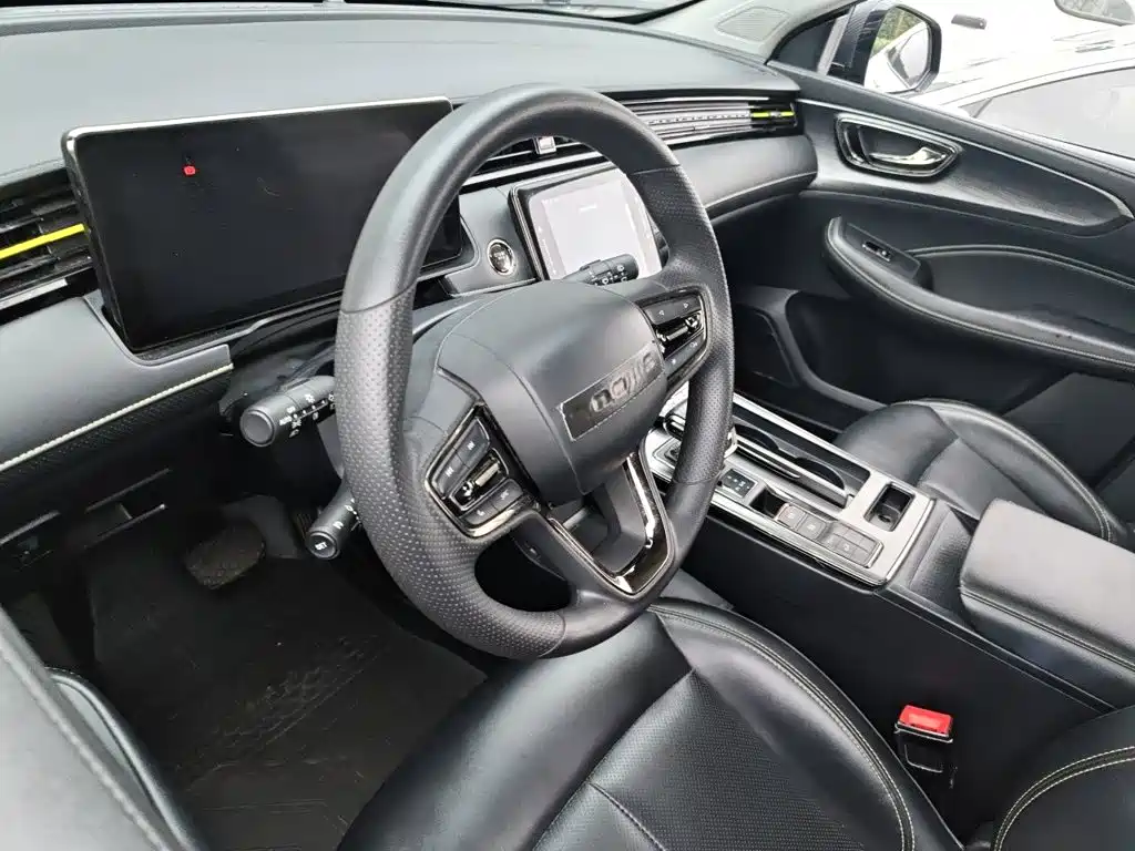 Фото 6 - Roewe RX5