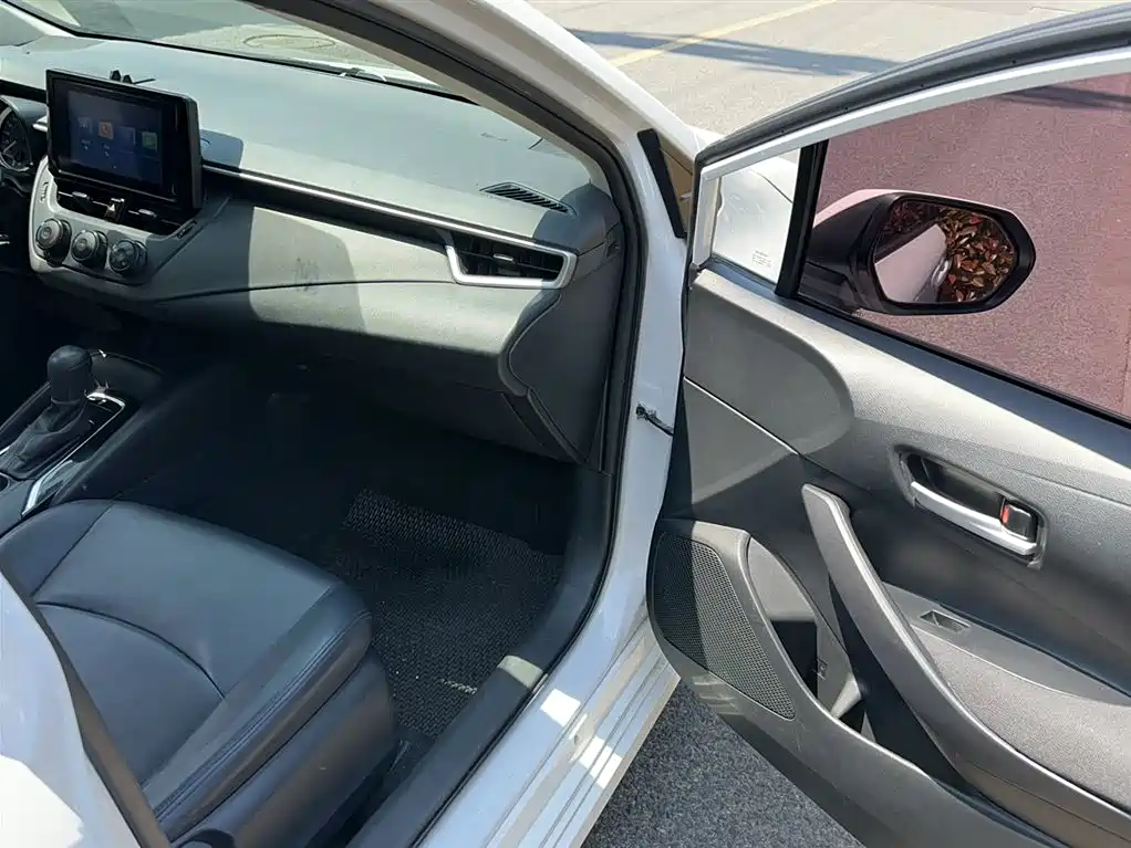 Toyota Corolla 2022 TNGA 1.5L CVT Pioneer Edition фото 19