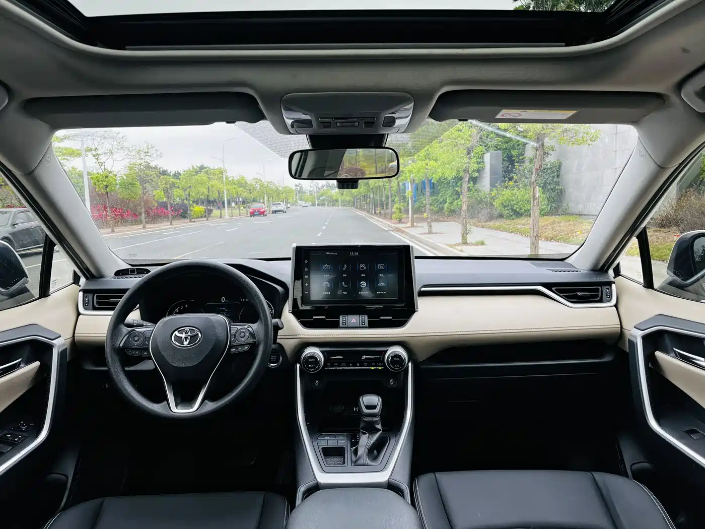 Toyota RAV4 Rongfang 2020 2.0L CVT 2WD Trend Edition фото 12