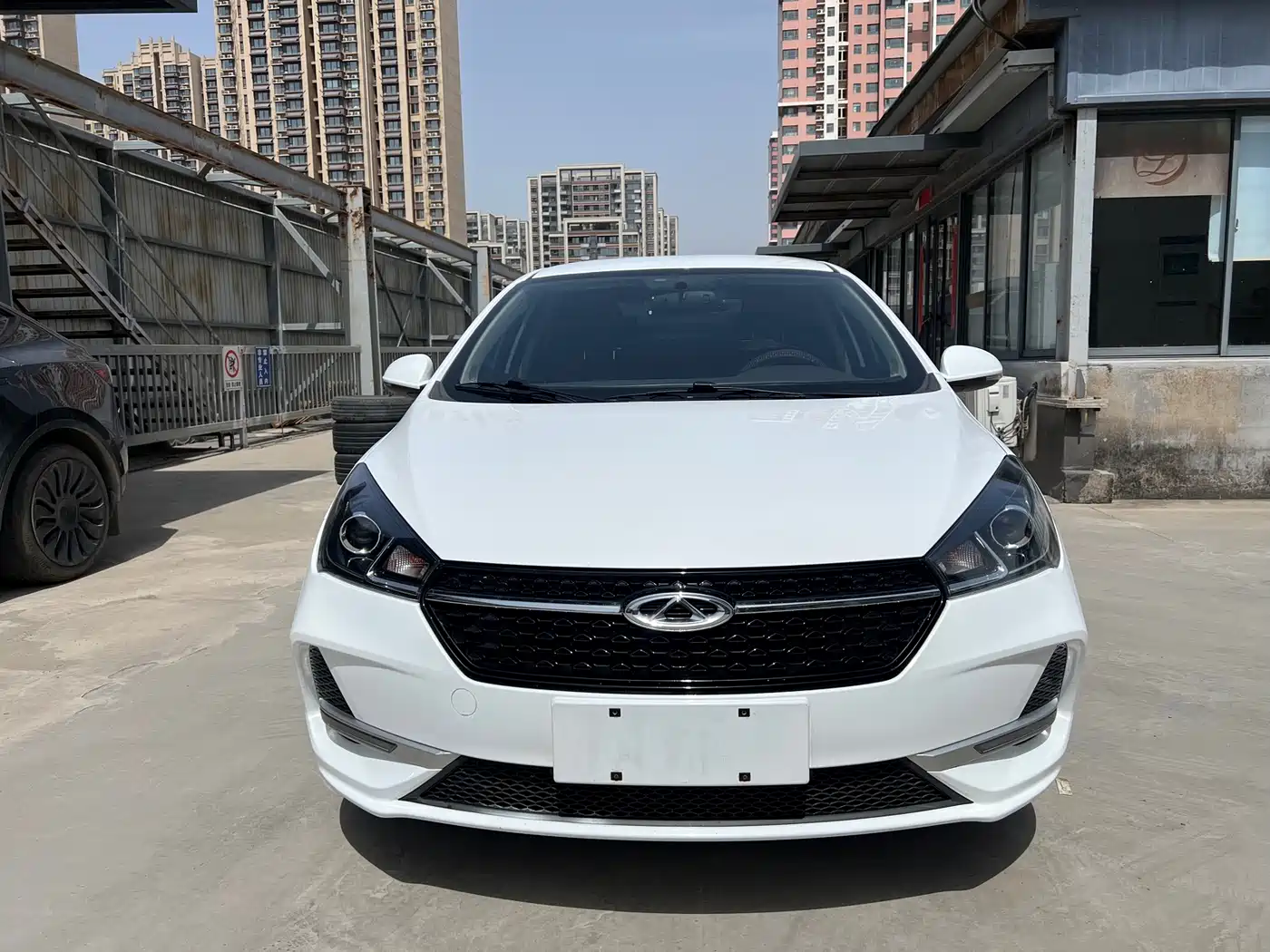 CHERY ARRIZO 5