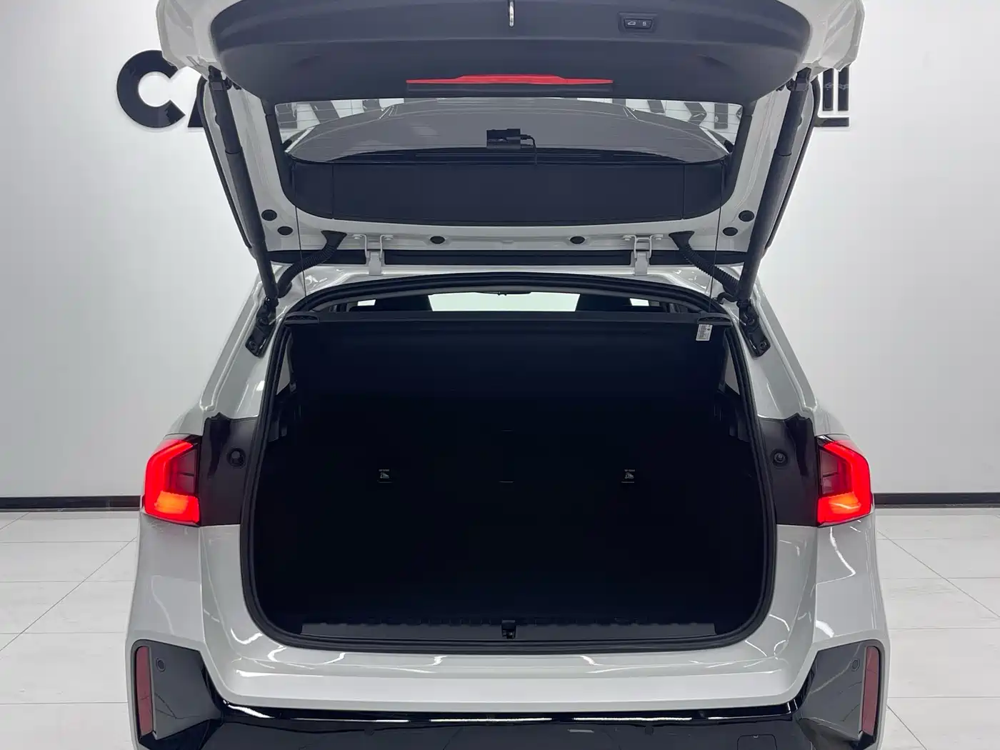 BMW X1 2023 xDrive25Li M Sport Package фото 23