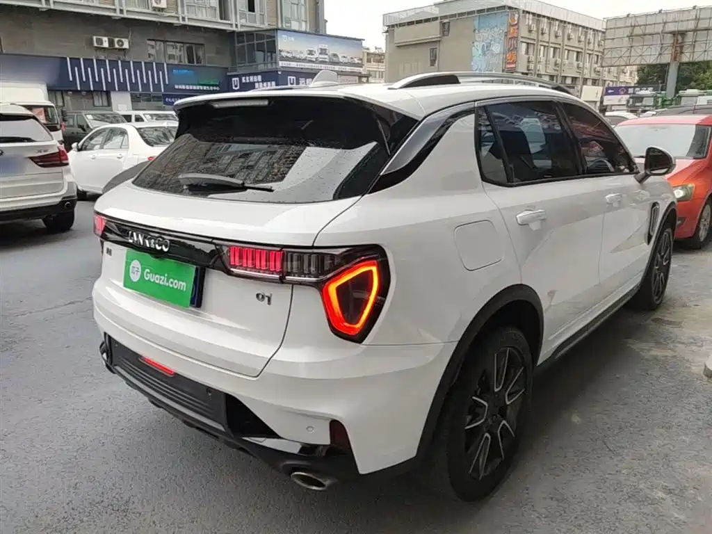 Lynk & Co 01 2021 2.0TD 2WD Pro фото 7