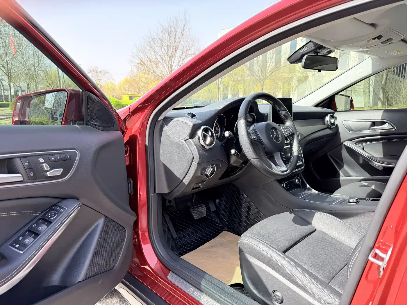 Mercedes-Benz GLA 2018 GLA 200 Fashion фото 11