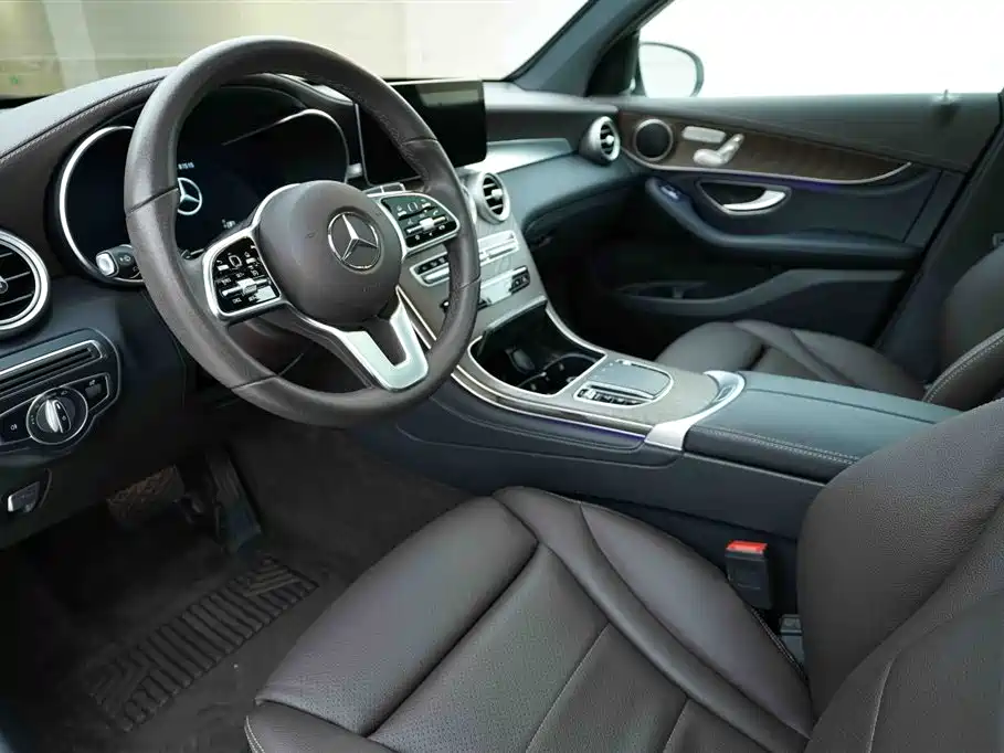 Mercedes-Benz GLC 2020 GLC 300 L 4MATIC Dynamic фото 9