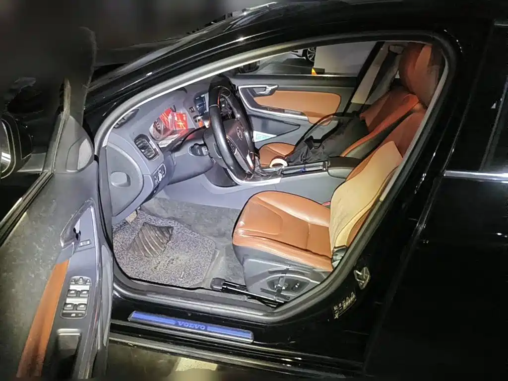 Volvo S60 2014 2015 S60L 2.0T Smart Vision