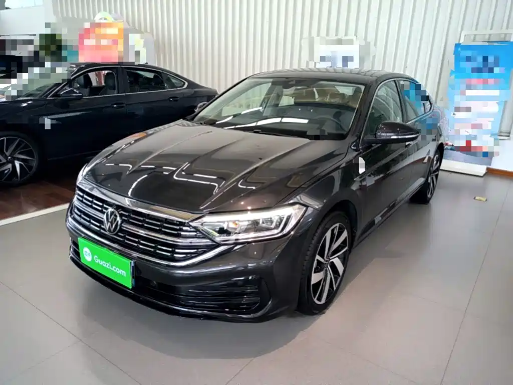 Volkswagen Sagitar 2025 300TSI DSG Surpass Edition