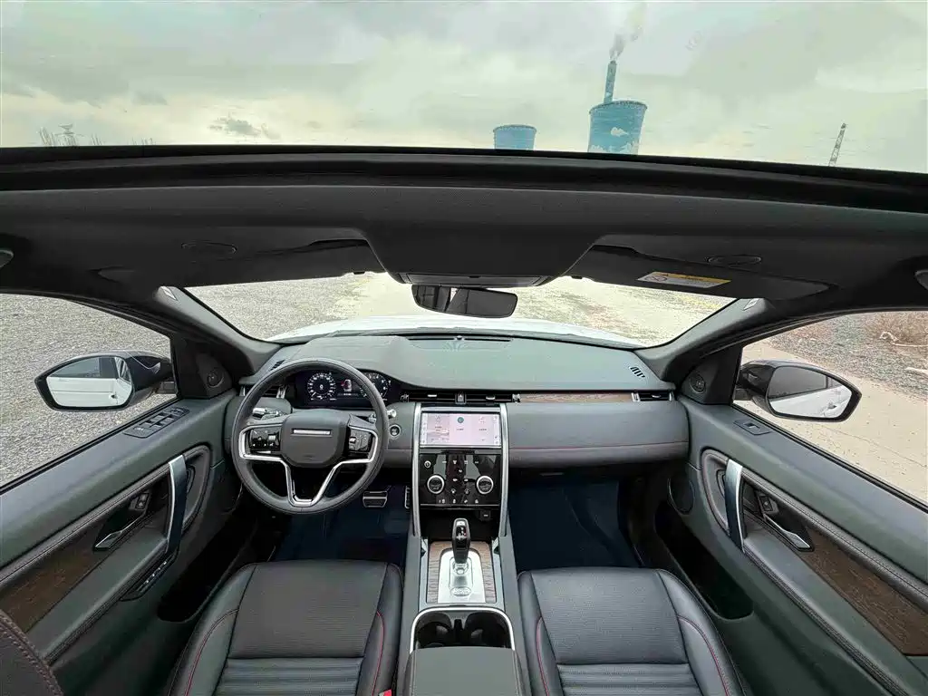 Land Rover Discovery Sport 2022 Model 249PS R-Dynamic SE Performance Tech Edition 5-Seater фото 10