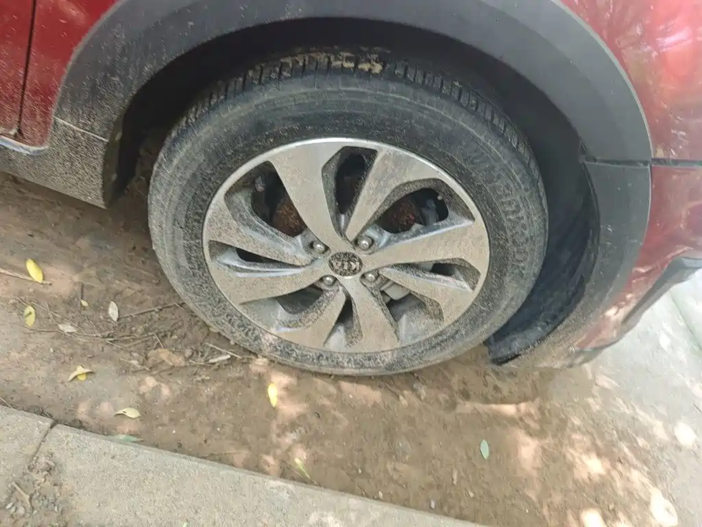 Kia KX CROSS 2018 2017 1.4L AT GLS