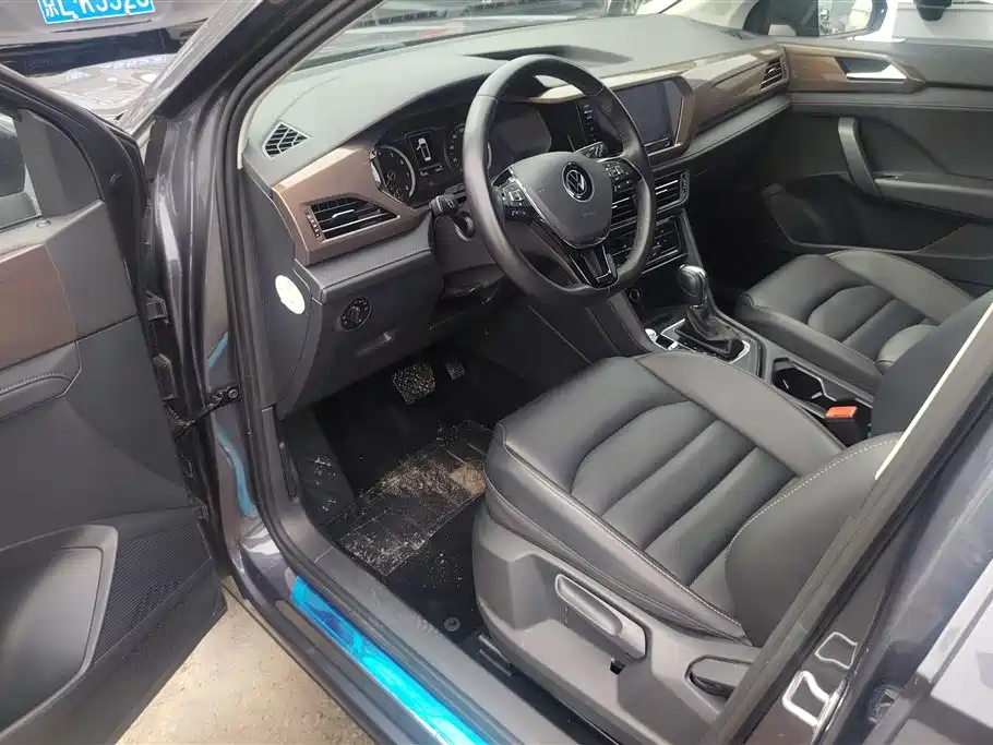 Volkswagen Tharu 2020 280TSI 2WD Comfort Edition China VI фото 9