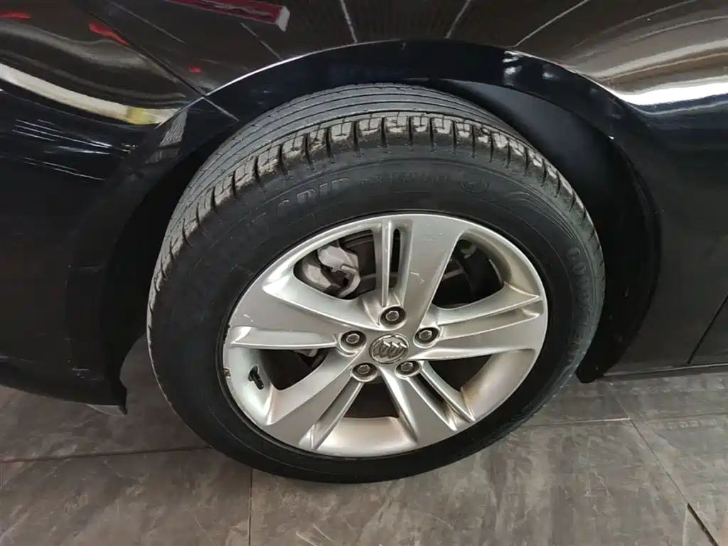 Buick Regal 2019 20T Elite China VI фото 23