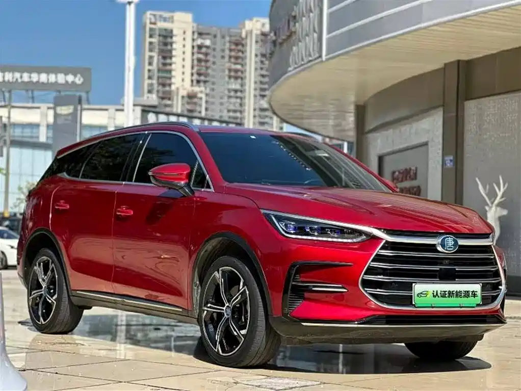 BYD Tang New Energy 2021 DM-i 112KM Honor фото 6