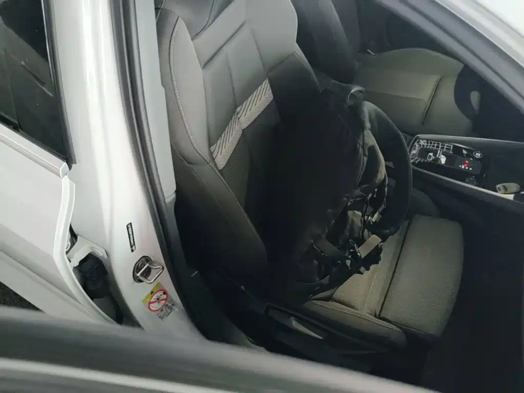 Фото 25 - Audi A3