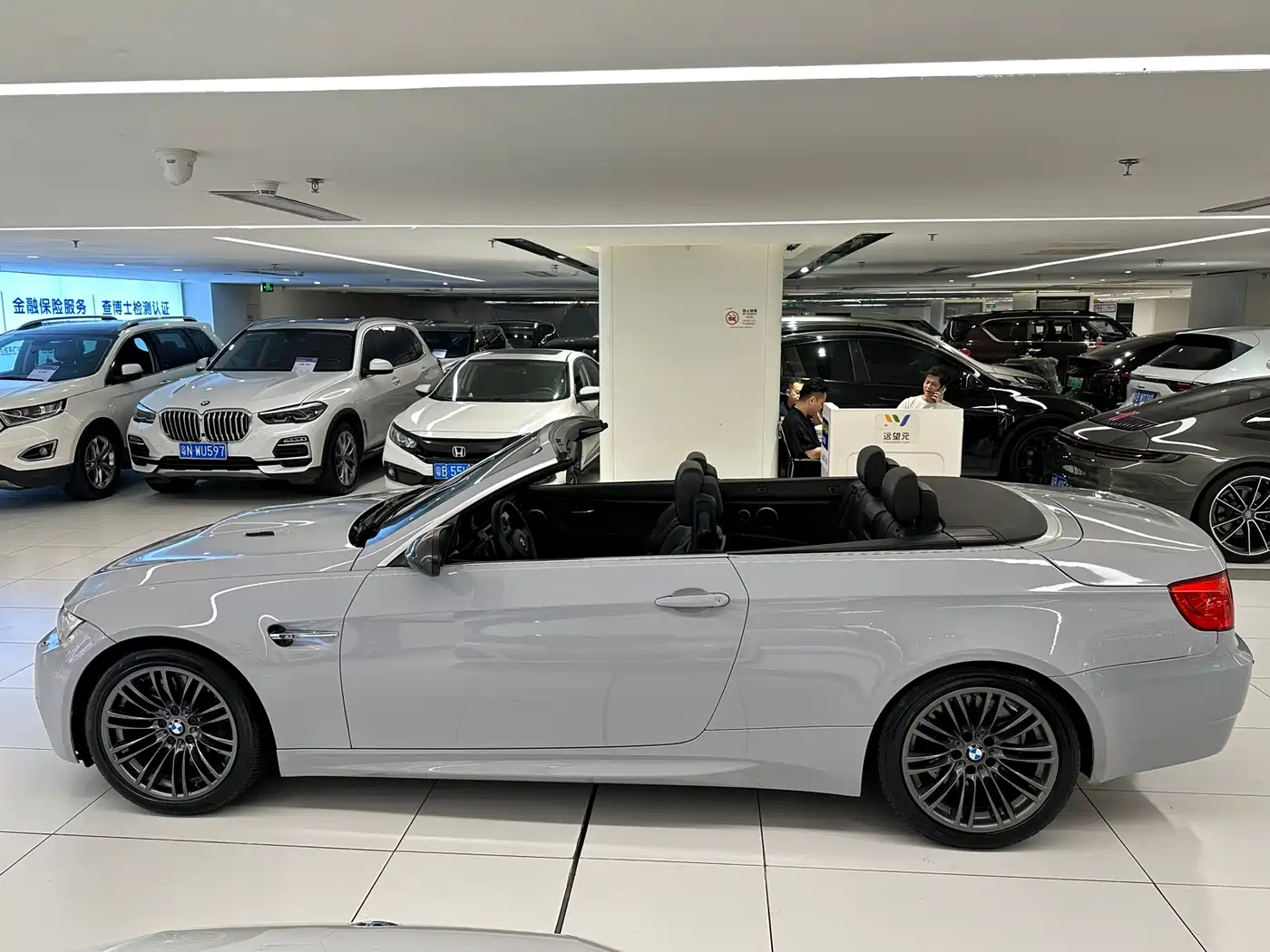 BMW M3 2009 BMW M3 Convertible фото 5