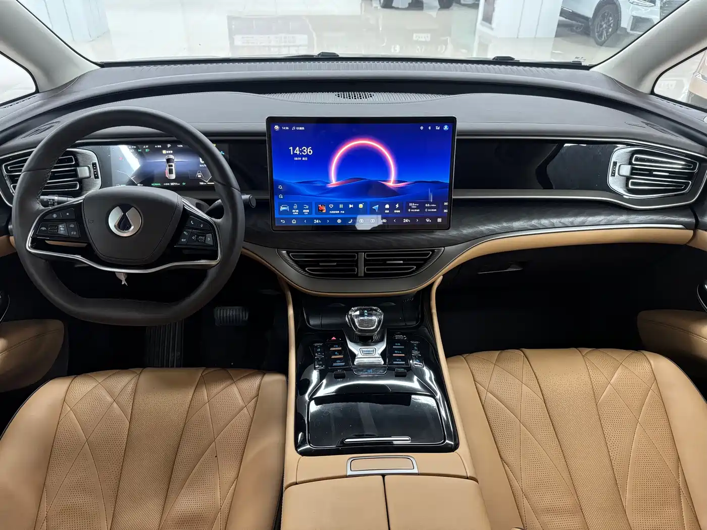 Denza D9 2026 2024 DM-i 980 AWD Premium