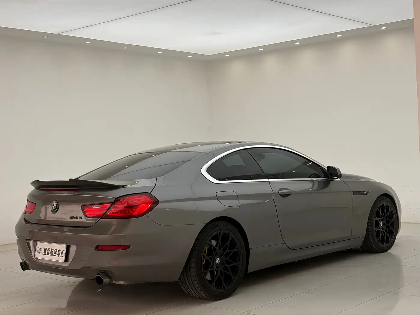 BMW 6 Series 2012 640i Coupe фото 14