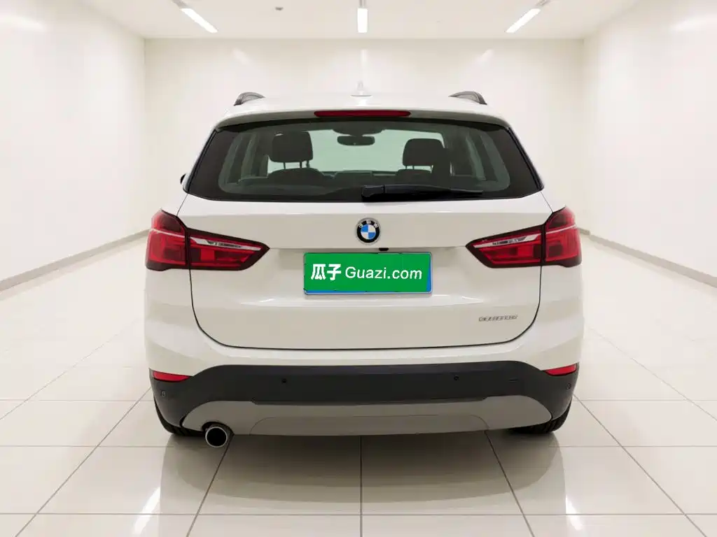 Photo 5 - BMW X1