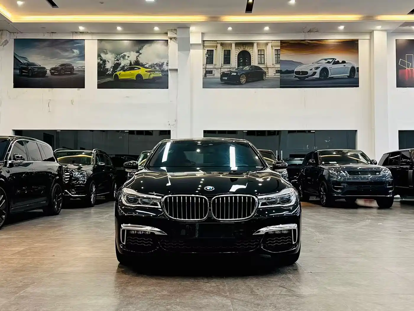 BMW 7 Series 2018 740Li xDrive Premium Type M Sport Package фото 2