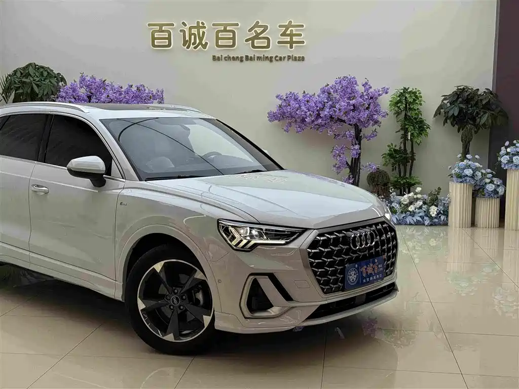 Audi Q3 2024 2024 35 TFSI Fashion Sport