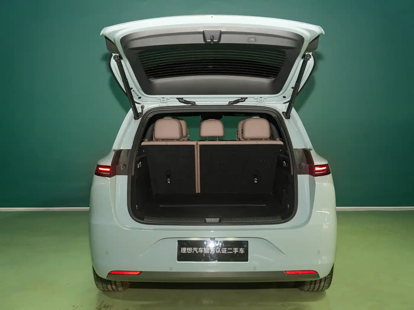 Li Auto L6 2025 2025 Max Smart Renewal Edition