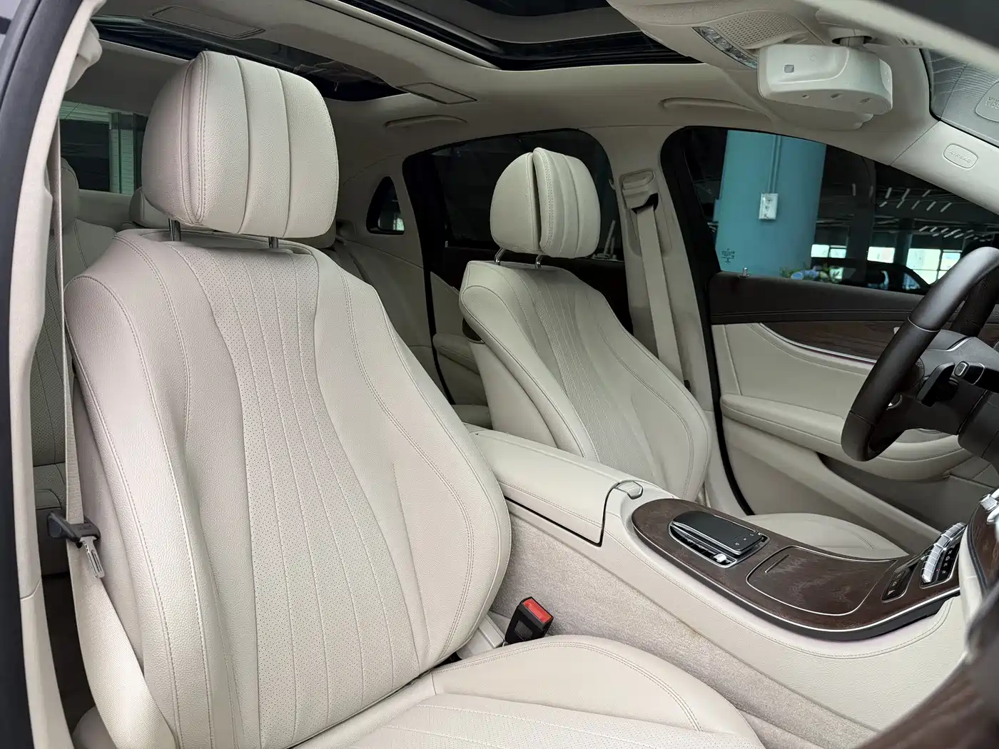 Mercedes-Benz E-Class 2019 Facelift E 300 L Luxury фото 17