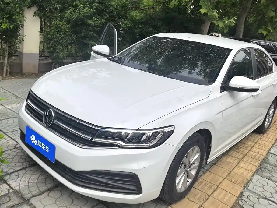 Volkswagen Bora 2020 1.5L Manual Fashion фото 2