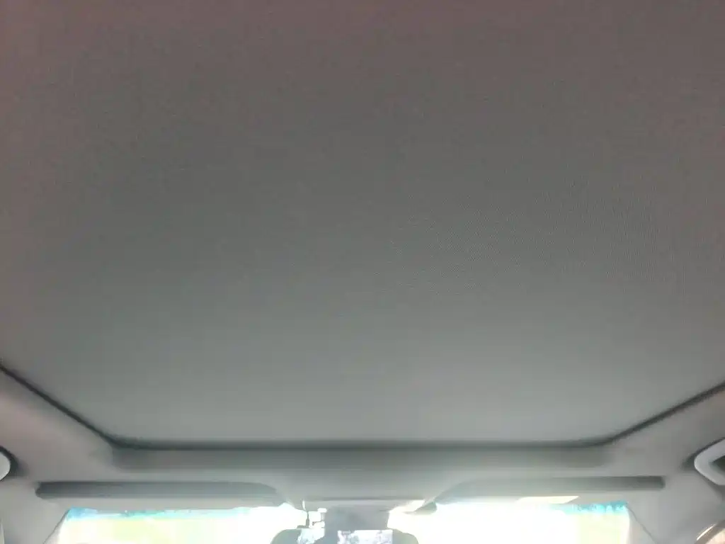 Photo 14 - Toyota Avalon