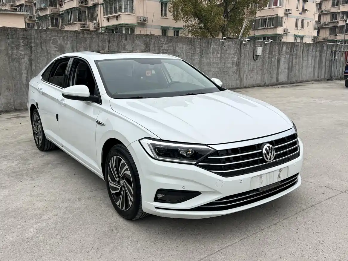 Volkswagen Sagitar 2021 280TSI DSG Surpassing Edition фото 3