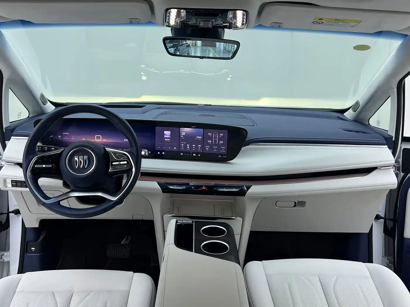 Buick GL8 New Energy 2024 2024 Landglory Luxury Edition 7-Seater