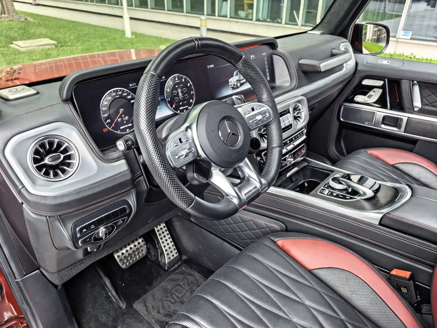 Mercedes-Benz G-Class AMG 2022 AMG G 63 фото 7