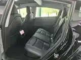 Фото 9 - Tesla Model 3