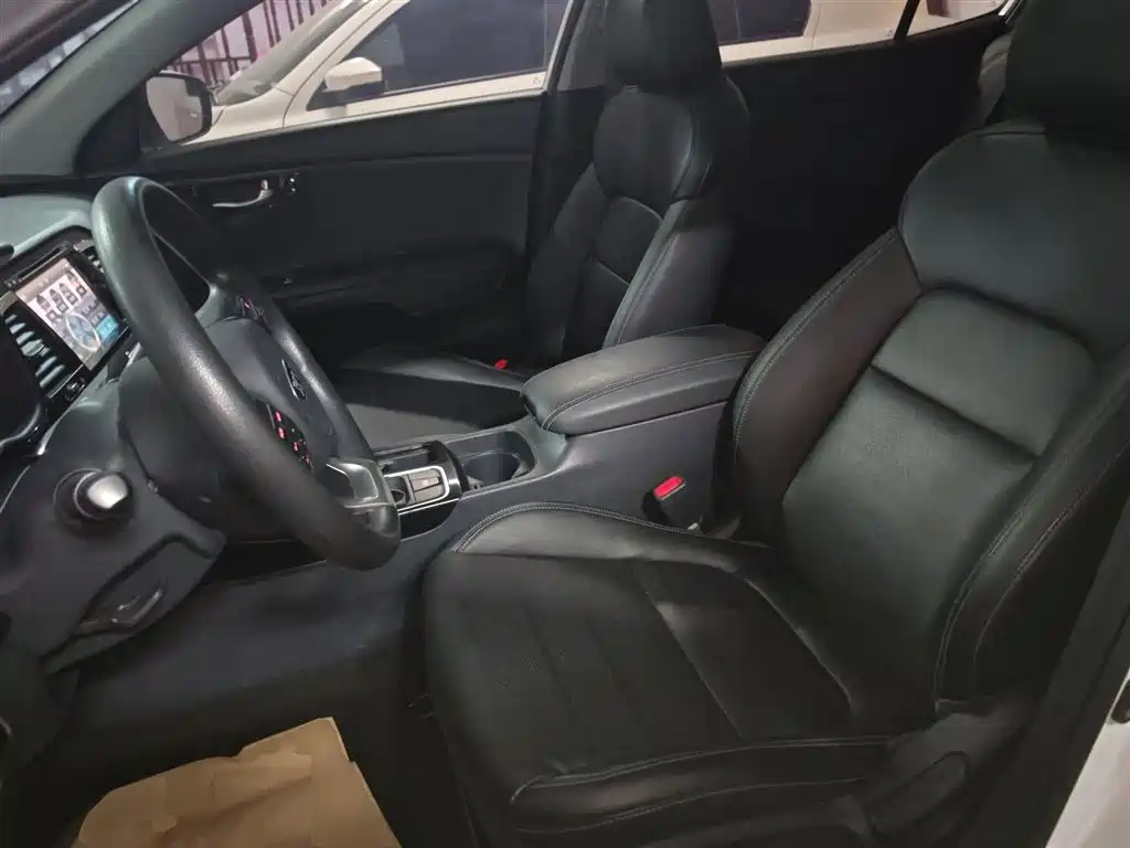 Kia K4 2014 1.8L Automatic GLS фото 11