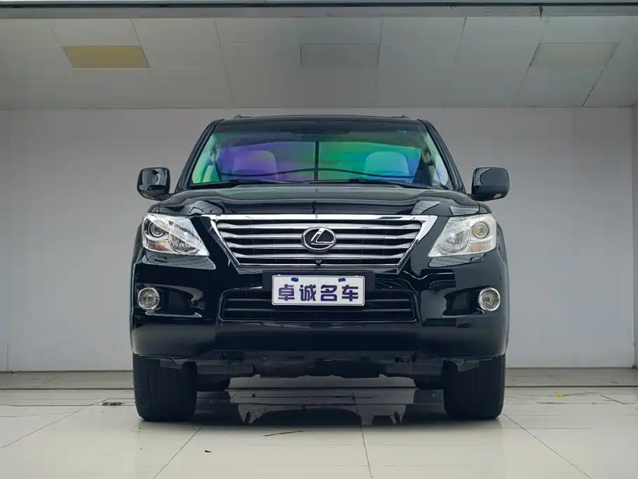 Lexus LX 2009 570 фото 2