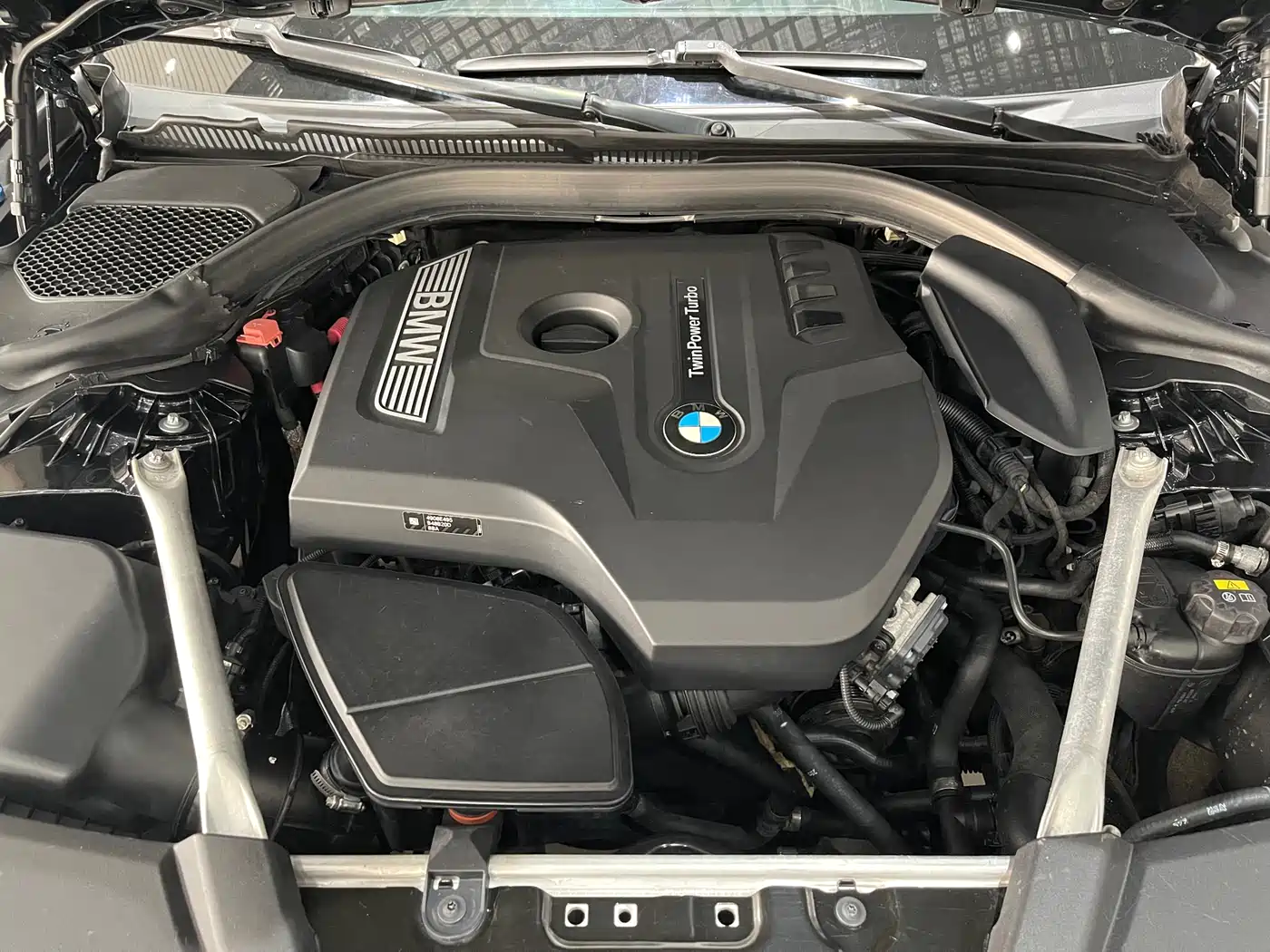 BMW 5 Series 2018 Facelift 530Li xDrive M Sport Package фото 16