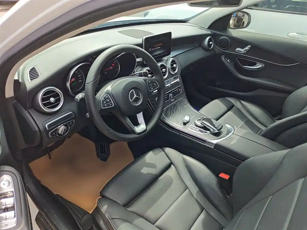 Mercedes-Benz C-Class (Import) 2015 C 200 Estate фото 16