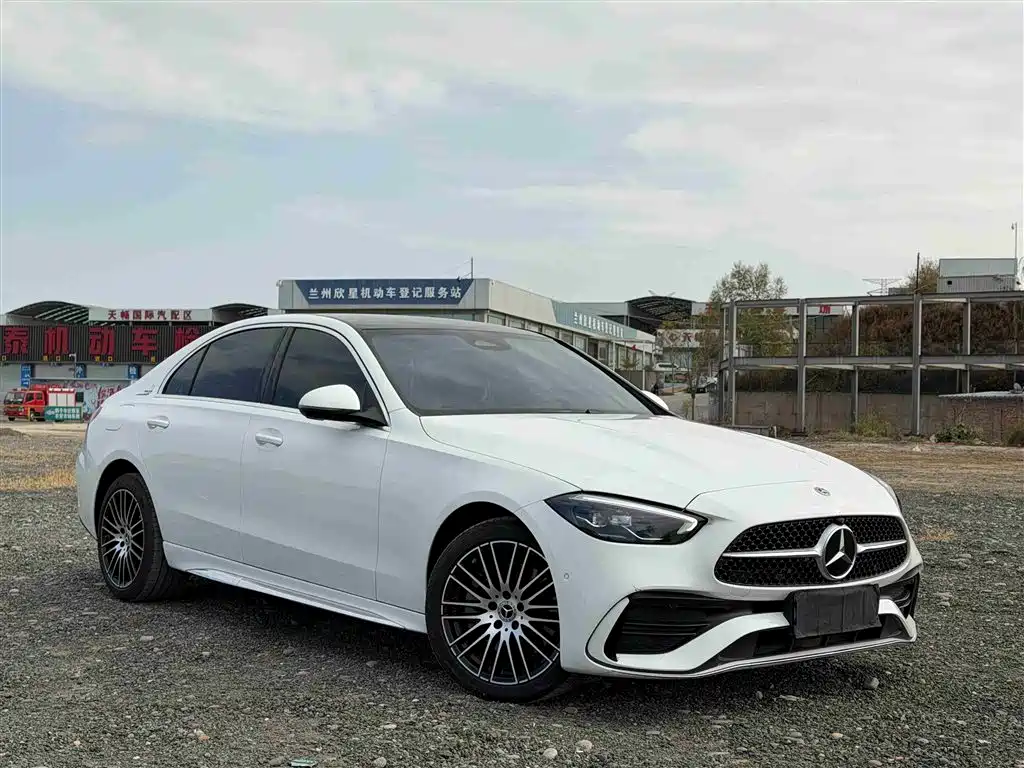 Mercedes-Benz C-Class 2025 C 260 L Sport Edition фото 3