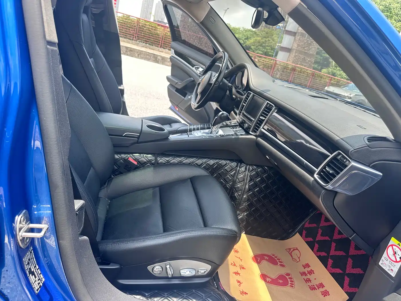 Porsche Panamera 2016 Panamera Edition 3.0T фото 10