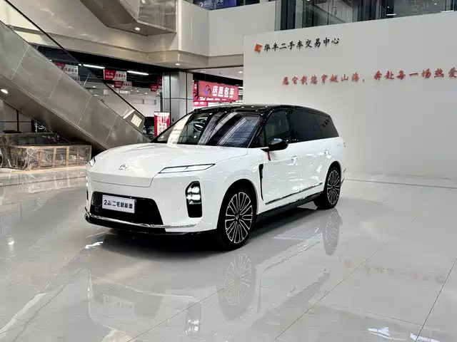 NIO ES8 2025 Base Model