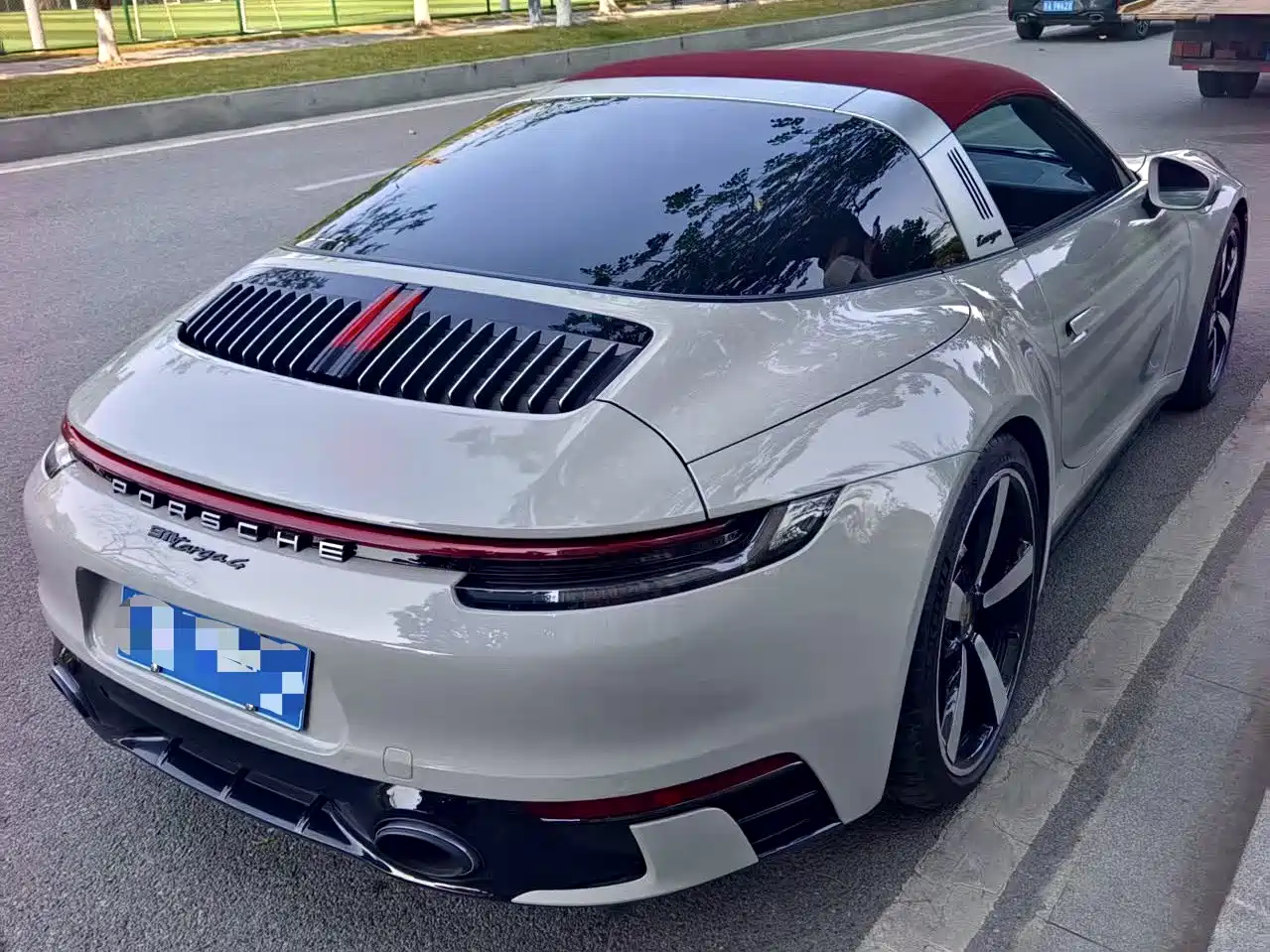 Porsche 911 2023 Targa 4 3.0T фото 4