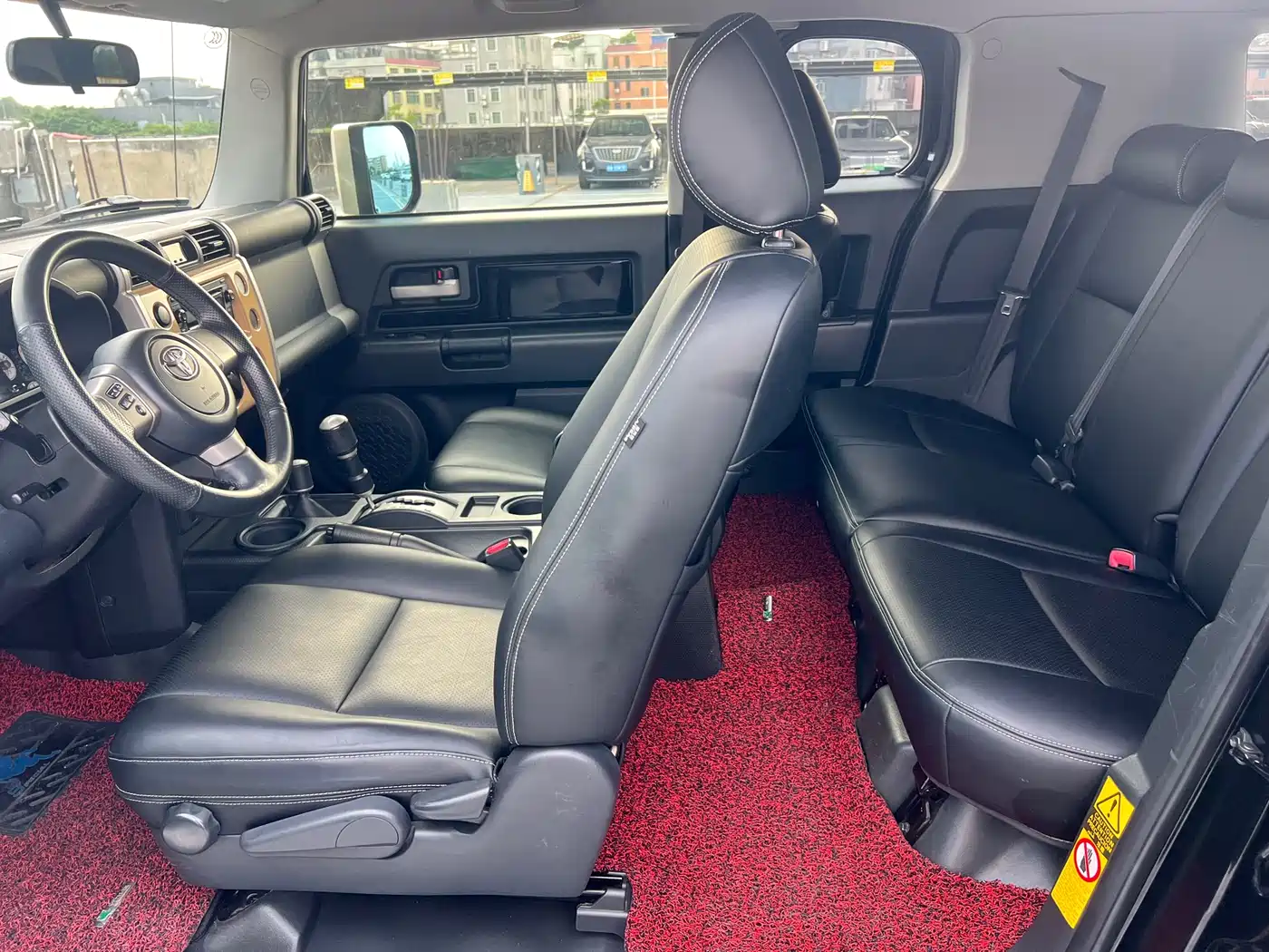 Toyota FJ Cruiser 2007 4.0L фото 11