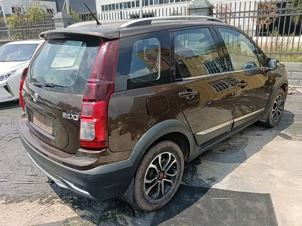 Dongfeng Fengxing Joyear X3 2018 2017 1.5L Manual Comfort