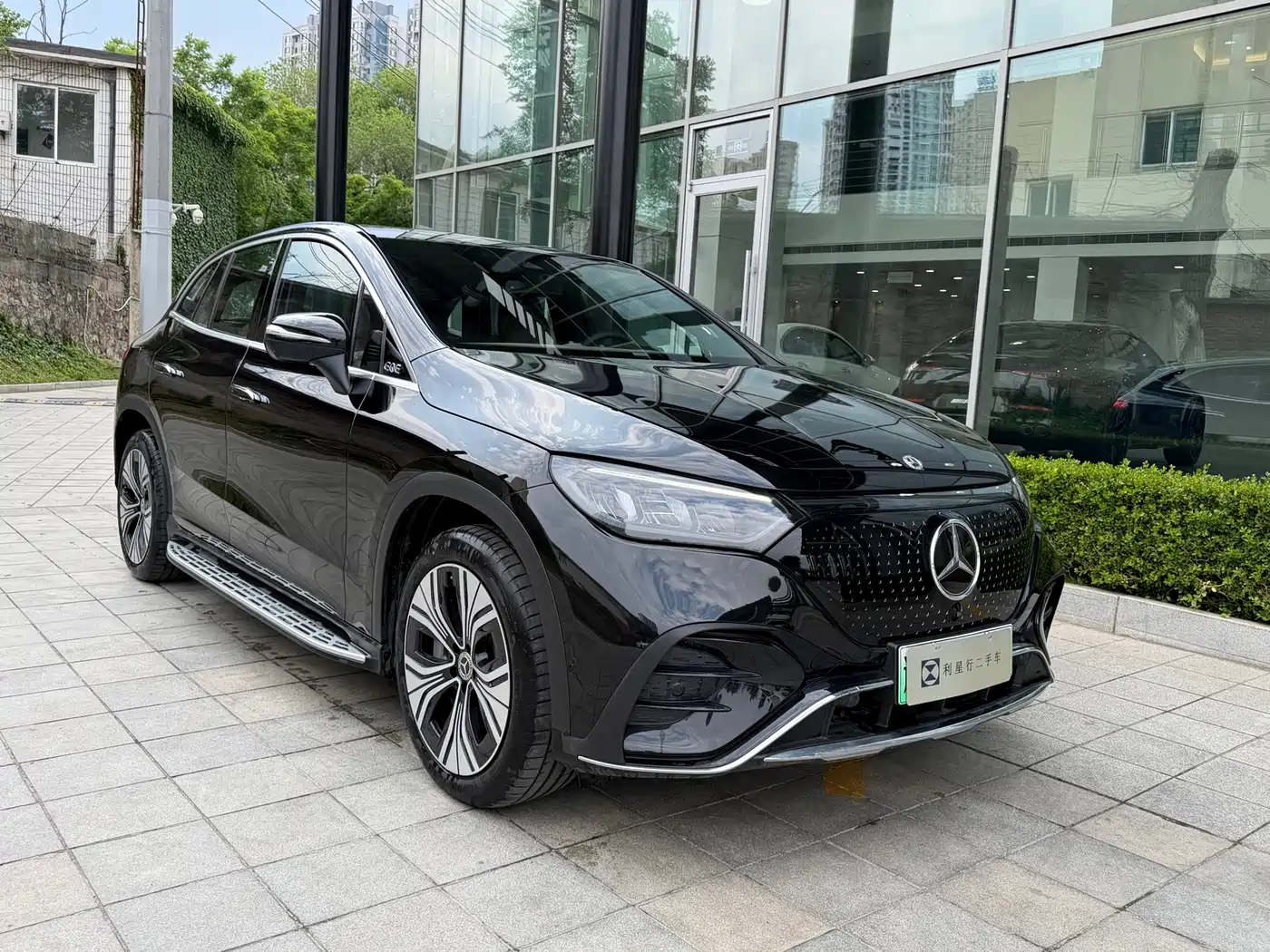 Mercedes-Benz EQE SUV 2025 2024 500 4MATIC Luxury Edition