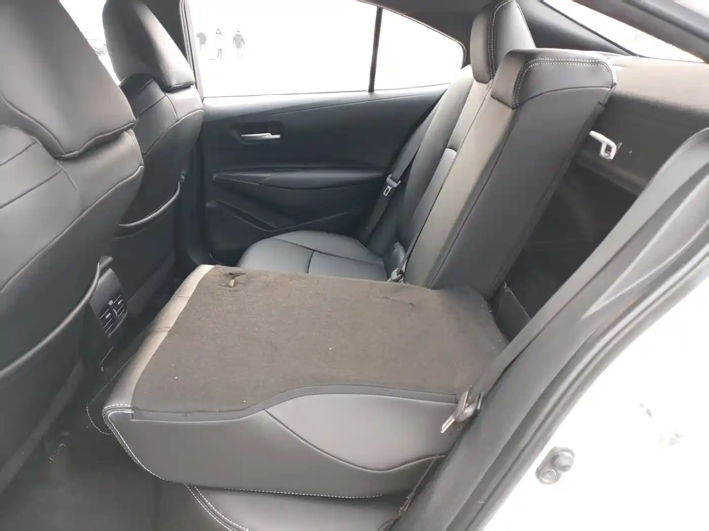 Toyota Levin 2022 TNGA 1.5L CVT Progressive Edition фото 18