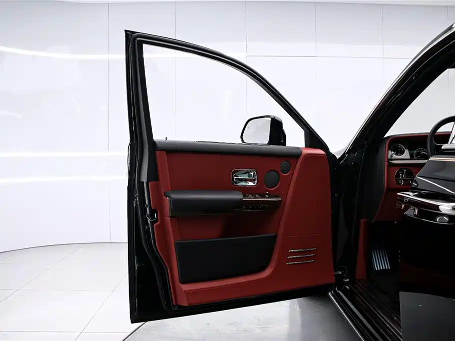 Rolls-Royce Phantom 2022 2018 6.7T Long Wheelbase Version